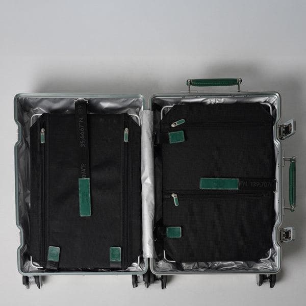 新品 イノベーター INV1811STP Cool Gray 36L Cabin