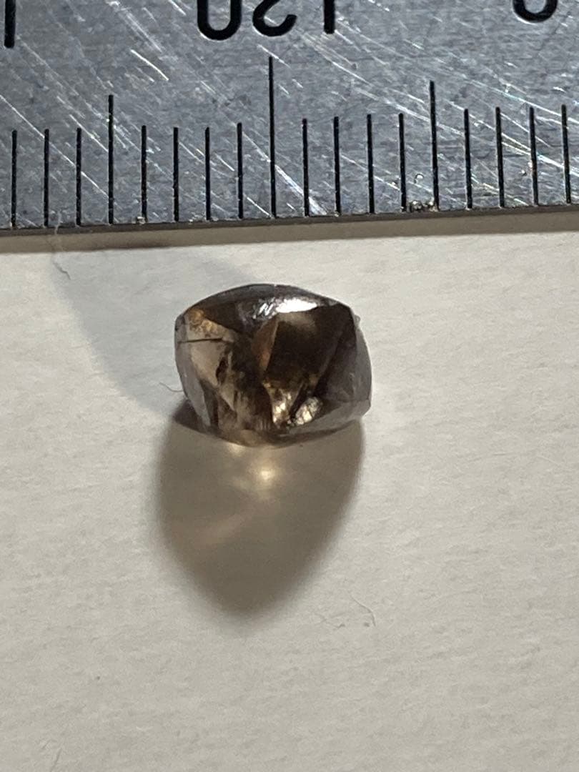 天然ダイヤモンド原石　1.5ct 小フラット面有画像7の輝部
