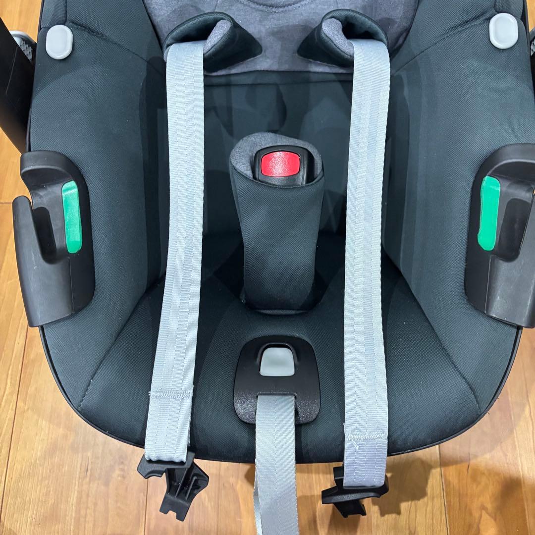 【極美品】マキシコシ ペブル360 i-Size 新生児OK チャイルドシート