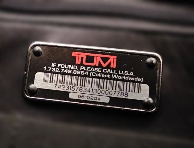 希少質感最高TUMIの良質の本革　TUMI ブラックレザー キャリーケース