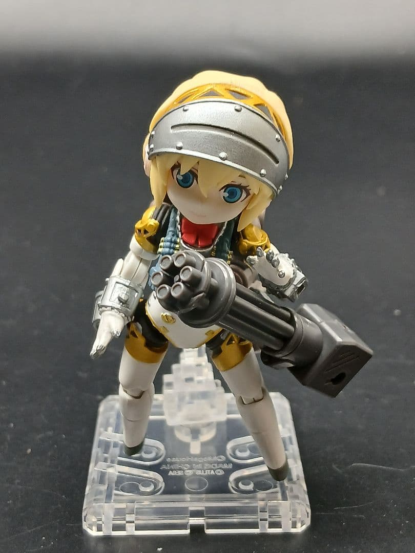 デスクトップアーミー　ペルソナ　アイギス　フィギュア　3体セット