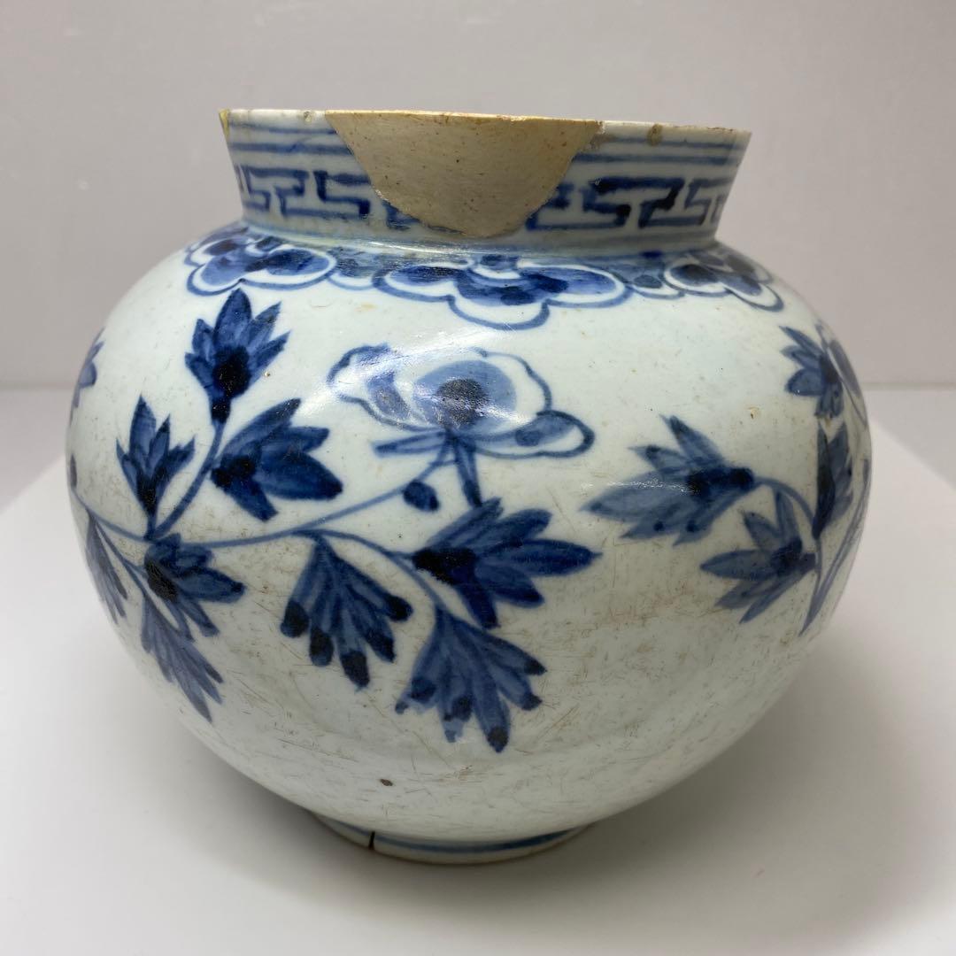 李朝　染付　牡丹文　壺　高さ約15.1㎝　トヒオウ　東さ7-0728③