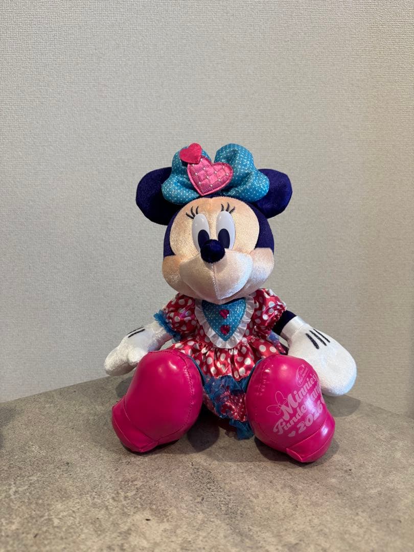 パルパルーザ　ミニーのファンダーランド　ぬいぐるみ　2026