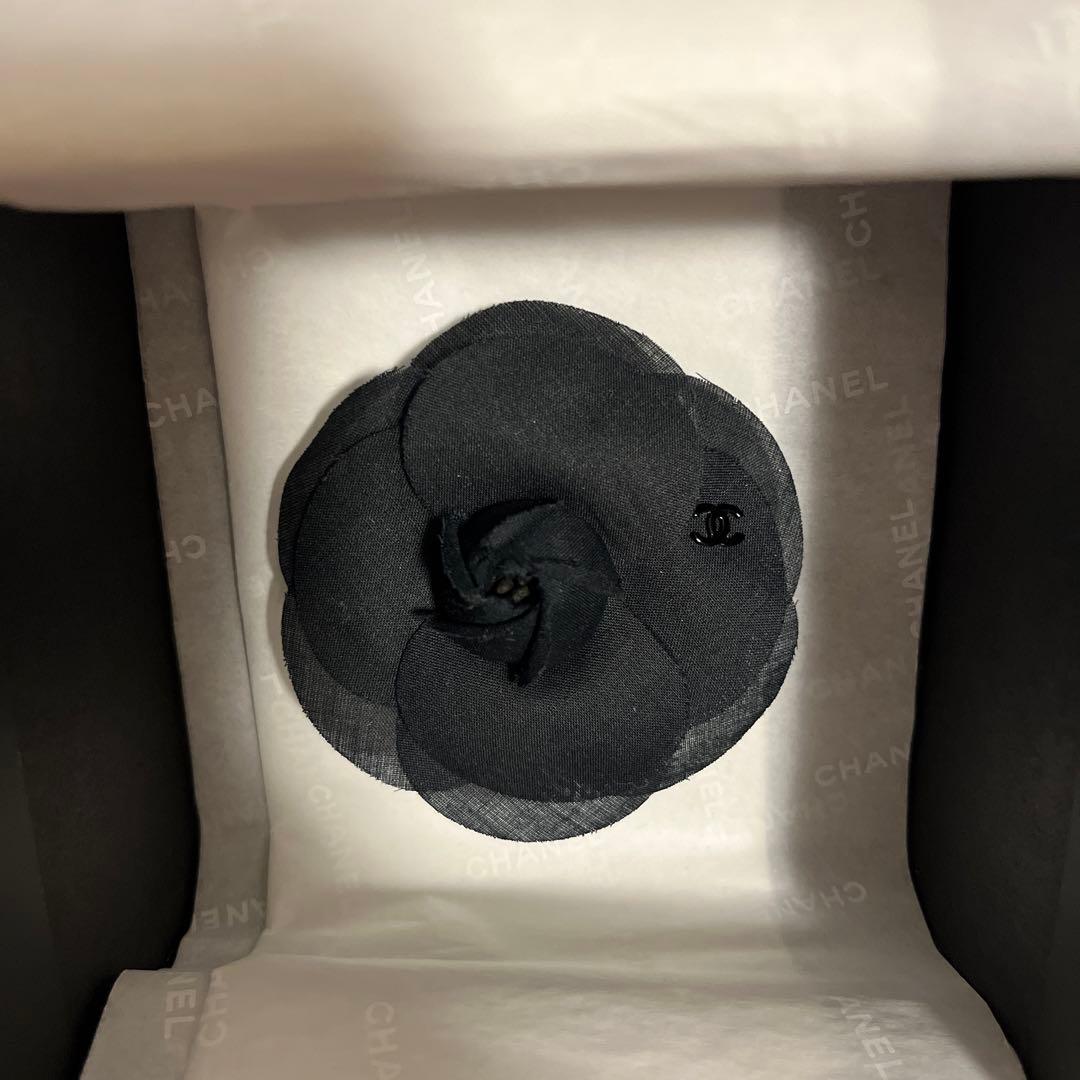 お値下げ❗️新品❗️CHANEL シャネル　ココマーク　カメリア　シフォン　ブローチ