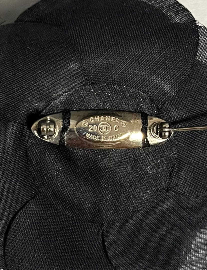 お値下げ❗️新品❗️CHANEL シャネル　ココマーク　カメリア　シフォン　ブローチ