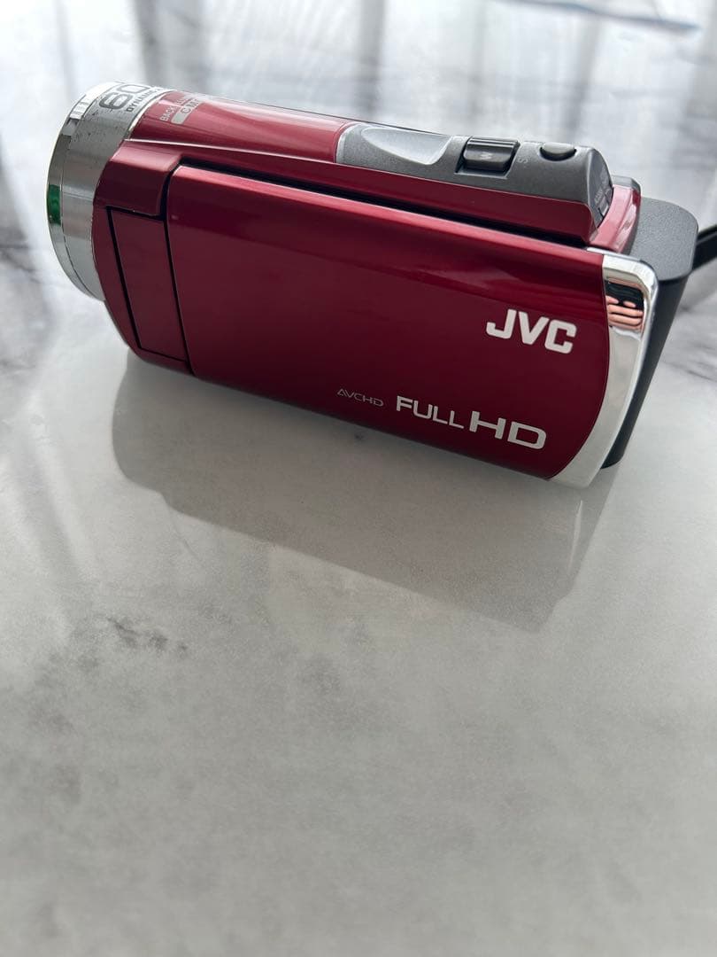 JVC Everio 8GB内蔵メモリー フルハイビジョンビデオカメラ