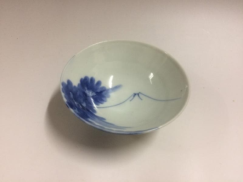 期間限定特価！★昭和レトロ★ 人気！染付手描　龍と富士紋　茶碗　2個 昭和初期