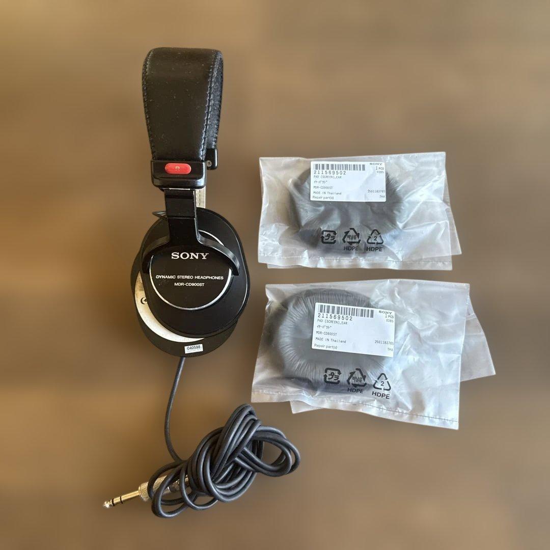 『新品イヤーパッド付き』SONY MDR-CD900ST 有線ヘッドホン　中古
