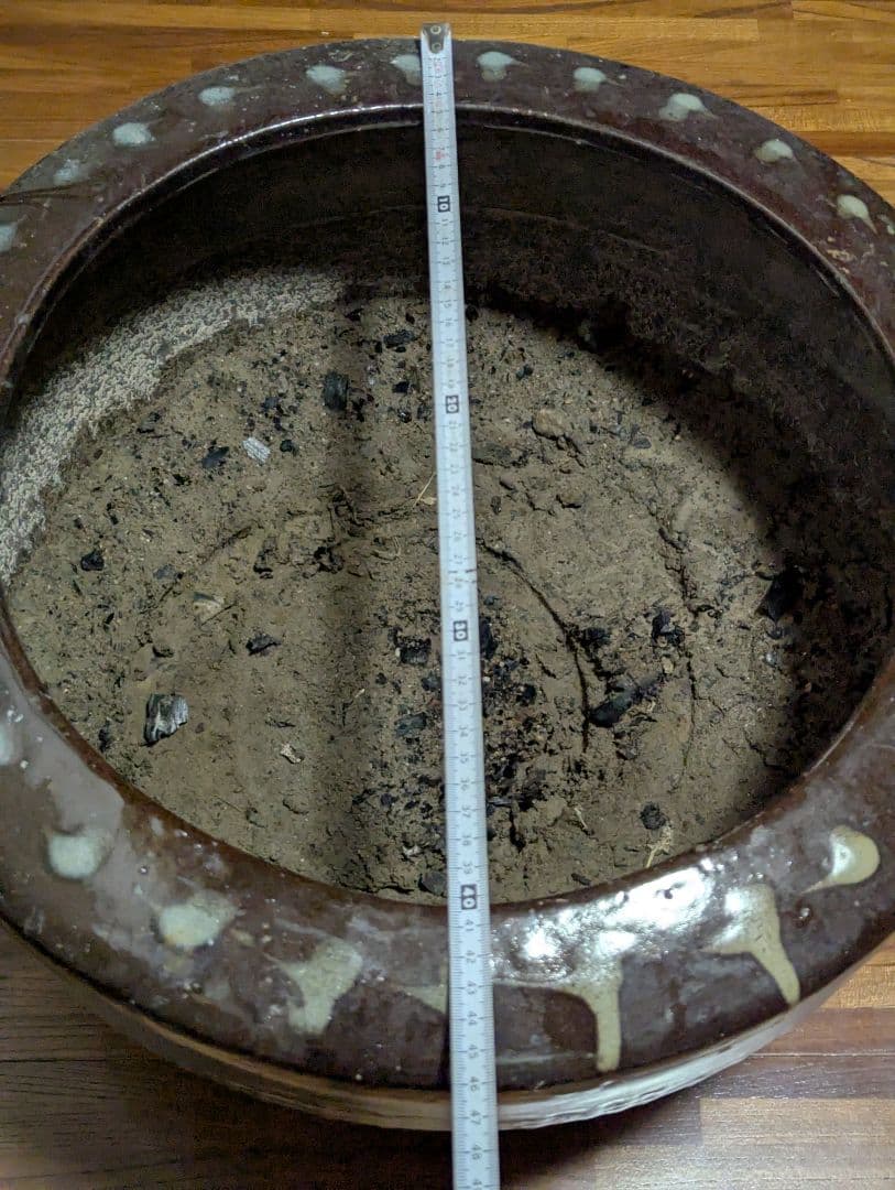 ブラウン火鉢 ドリッピング装飾