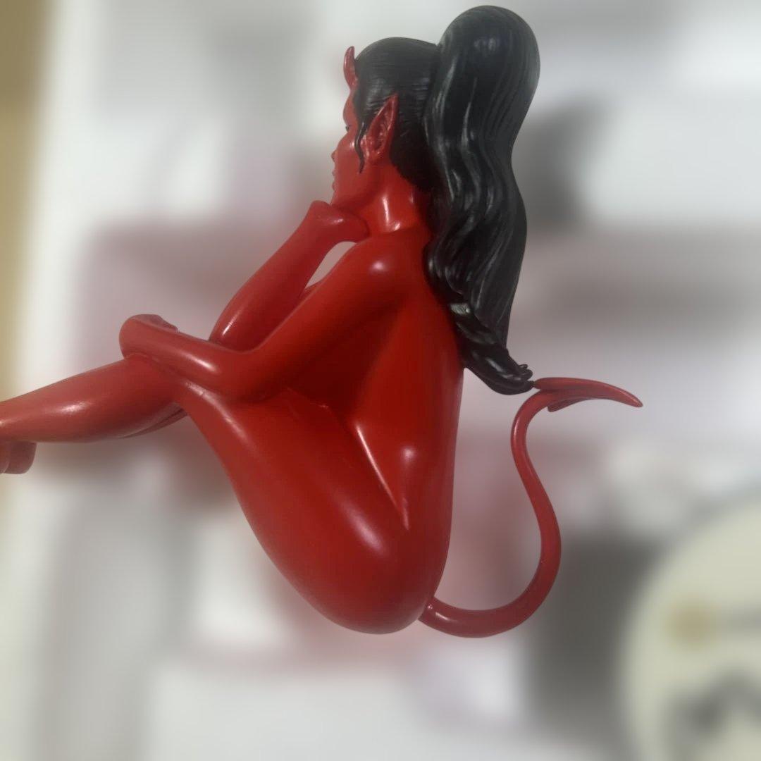 Coop Devil Girlsクープスタチュー　世界限定1600体デビルガール