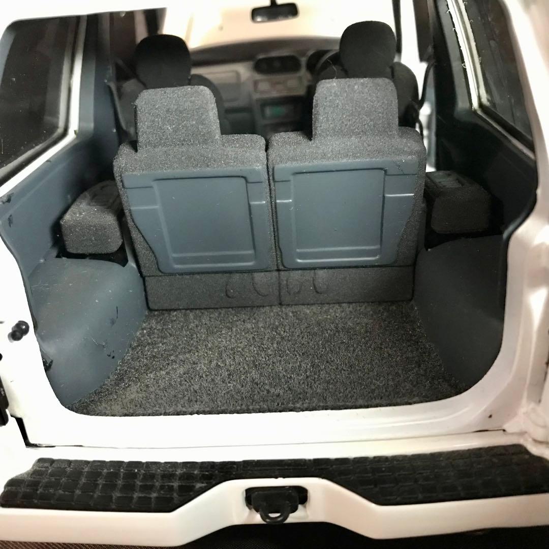 三菱パジェロ エボリューション PAJERO EVO 1/18 AUTOart