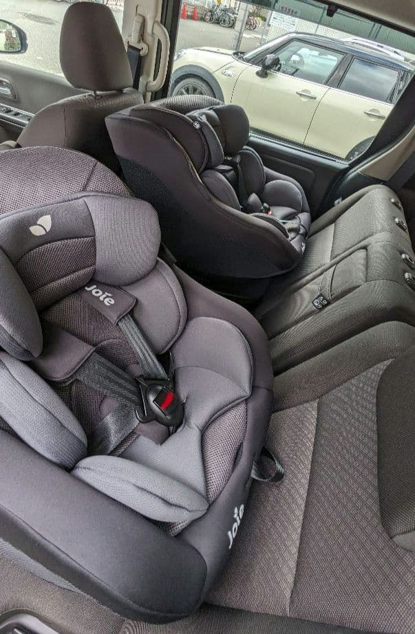 ★本日限定値下げ　KATOJIジョイー アーク360 チャイルドシート