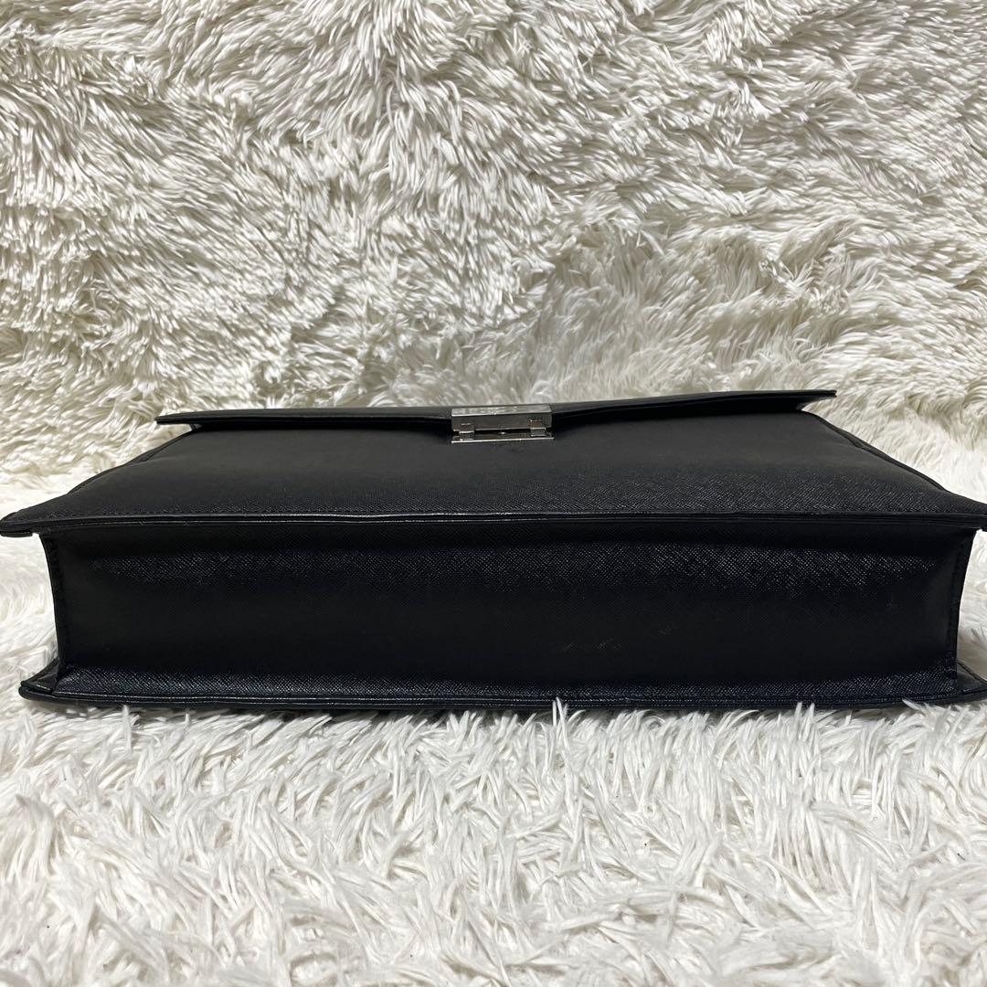 【美品】Burberry バーバリー　ビジネスバッグ　サフィアーノレザー　黒