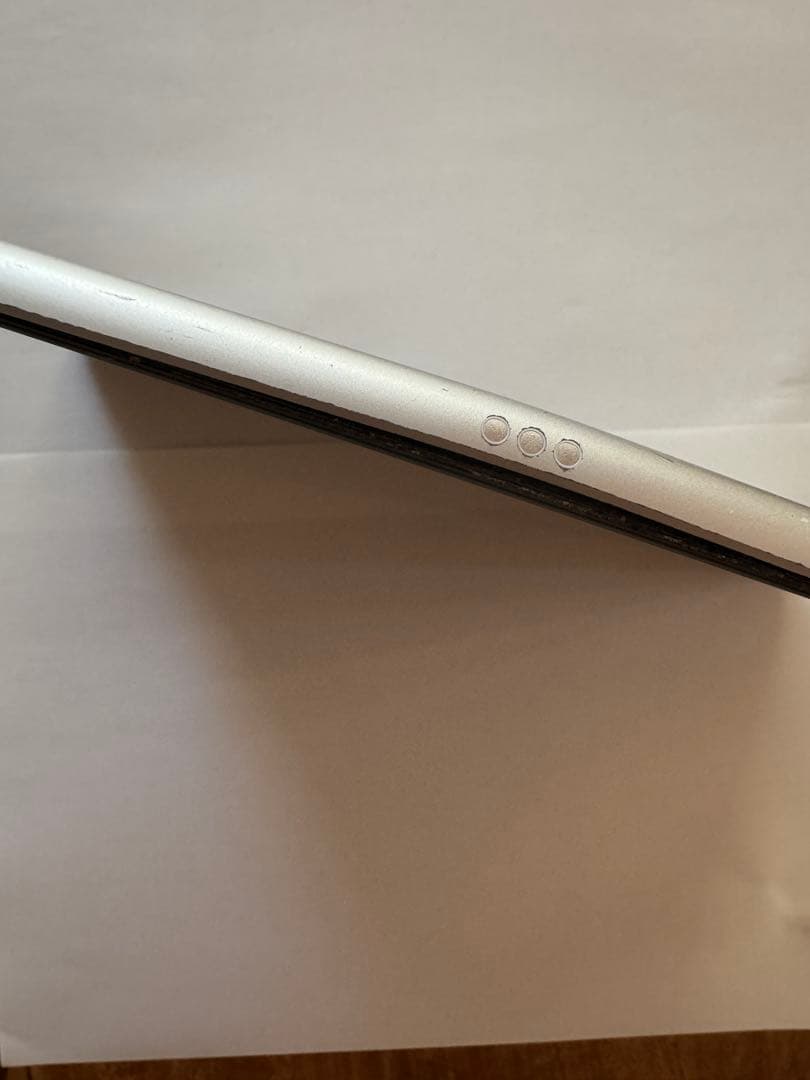 iPad (Wi-Fi) 本体　第9世代　ジャンク　10.2インチ