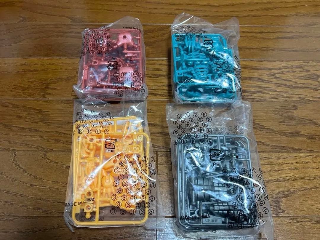 ほねほねザウルス×モンスターハンター＆アナザーカラーエディション