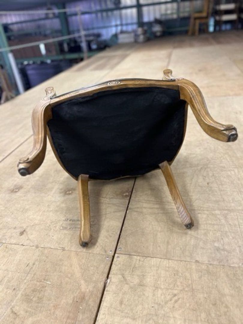 アンティークの 一人掛けソファ