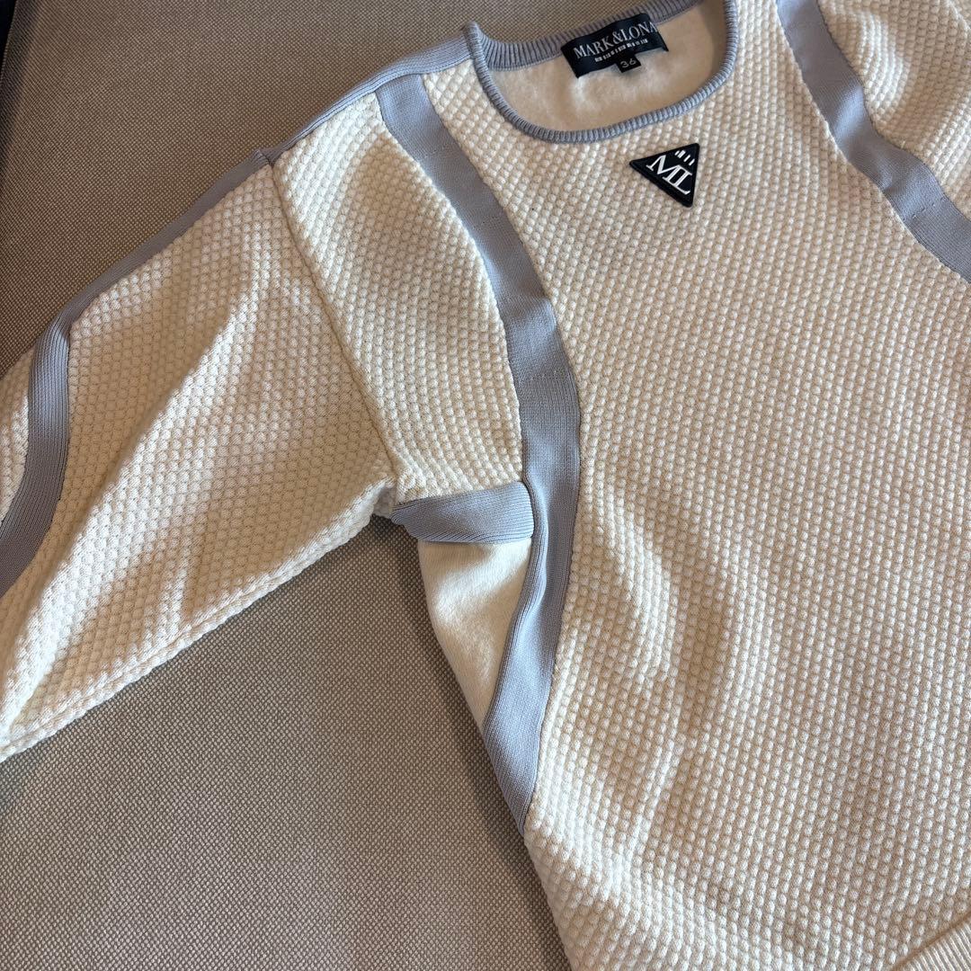 マーク＆ロナ　オフホワイトセーター　美品‼️