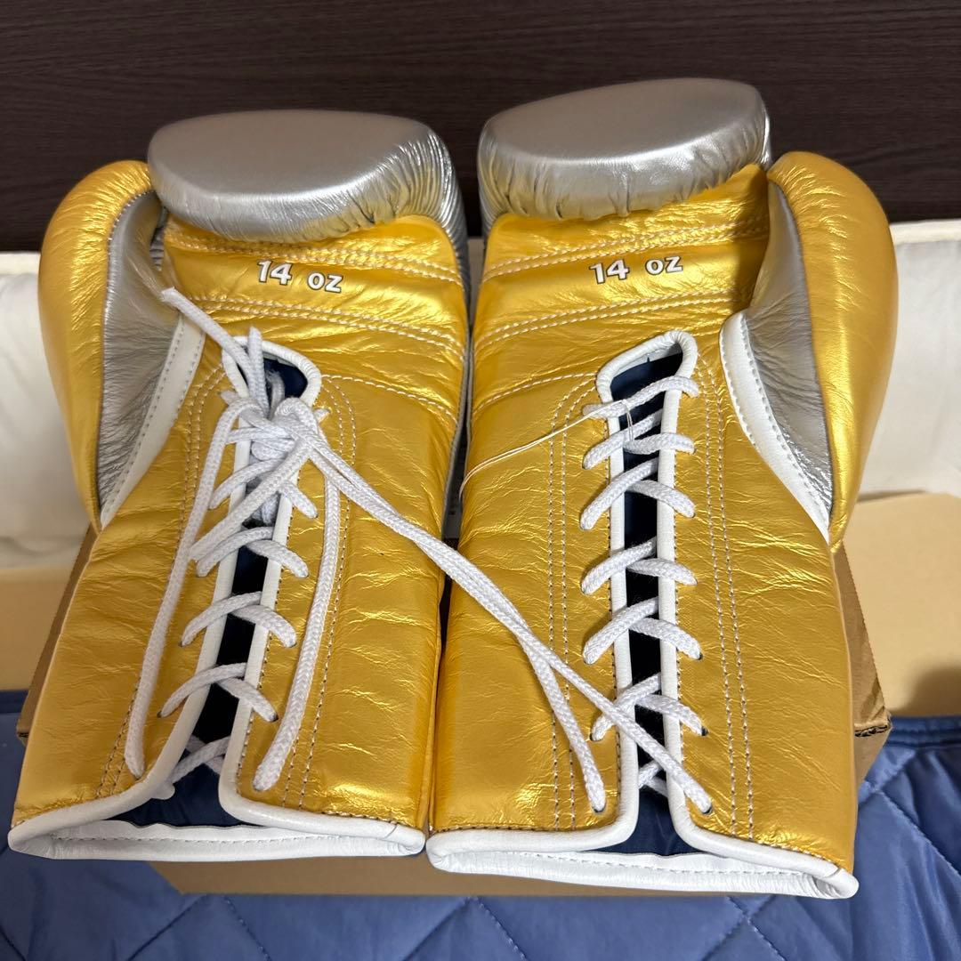 ウイニング winning ボクシンググローブ　14オンス　金／銀