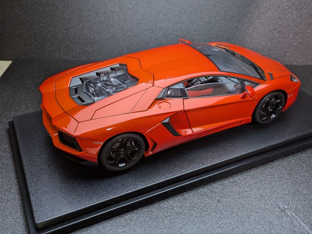 1/18 ウィリー Welly ランボルギーニ アヴェンタドール ミニカー