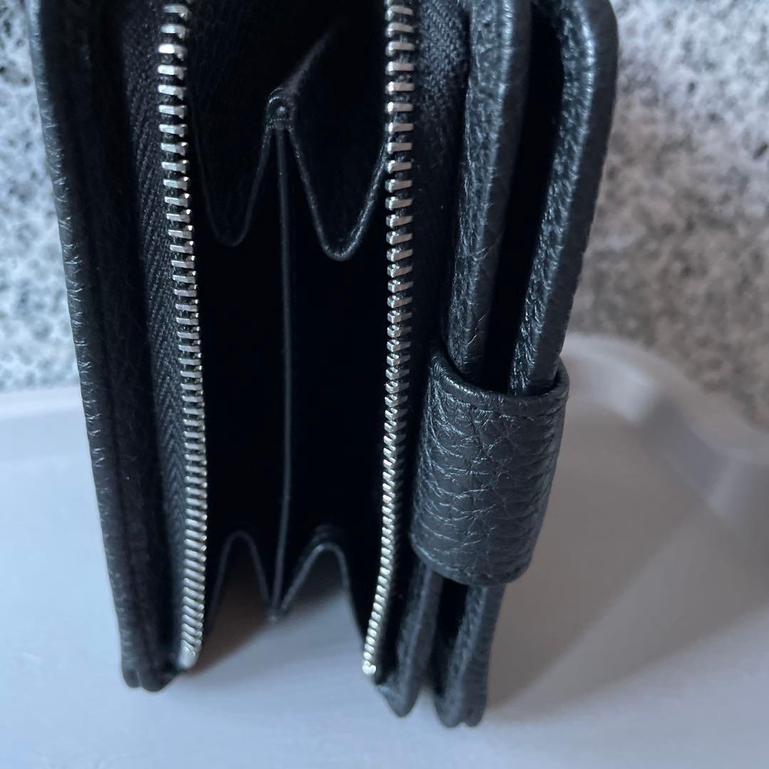 プラダ二つ折り財布VITELLODAINO小銭入付