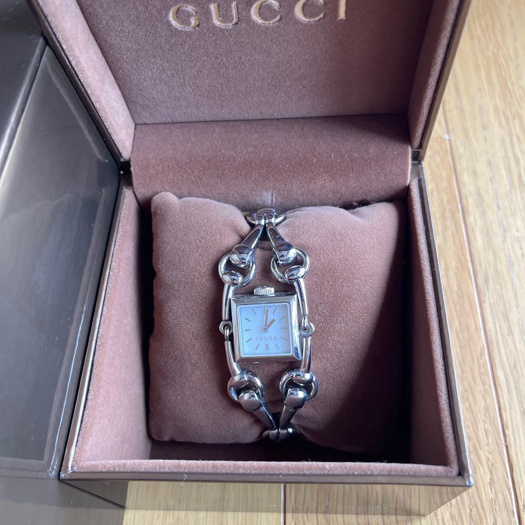 未使用 GUCCI シルバー 金属ベルト 時計