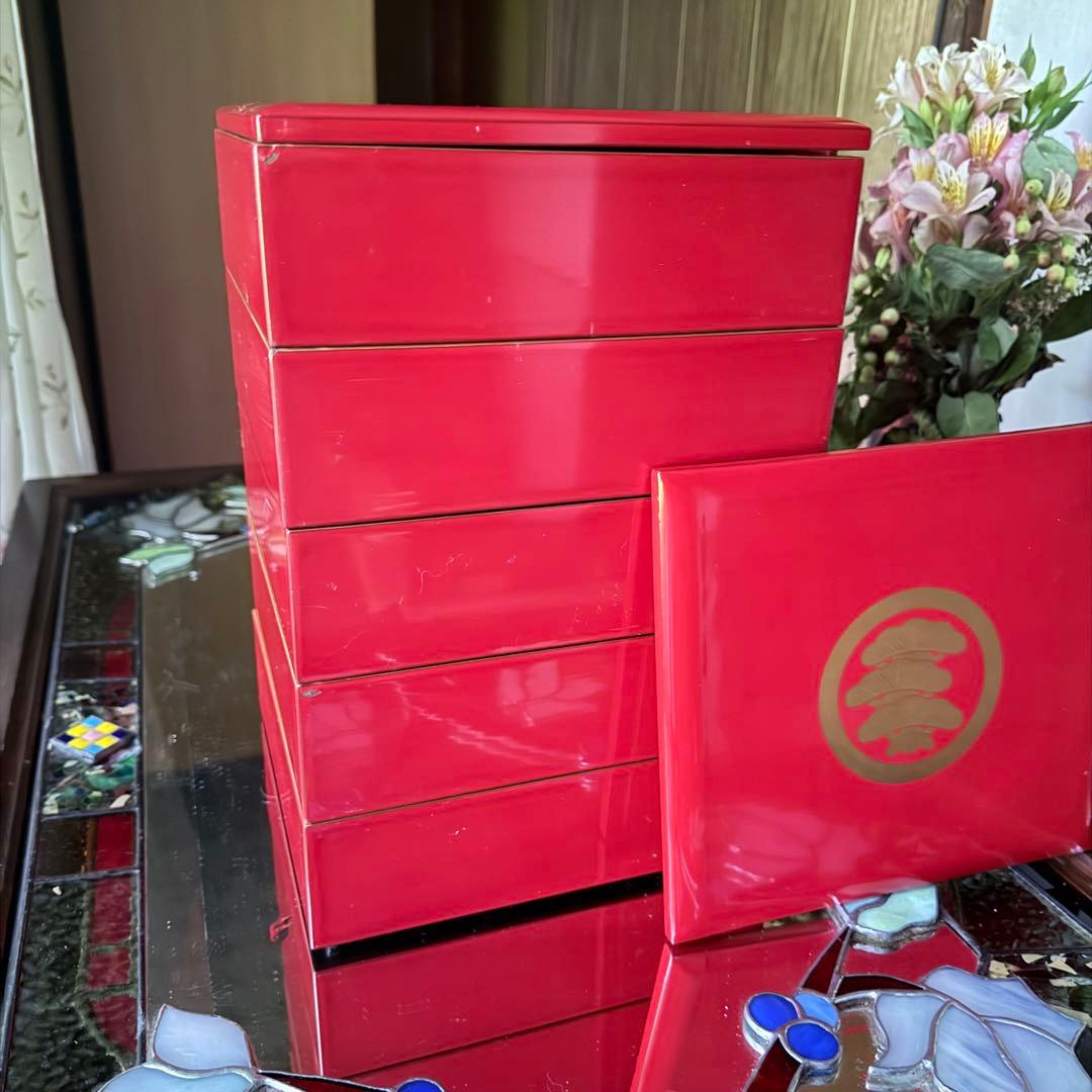 2212様感謝‼️「松」JAPAN 特産　輪島 蒔絵五段重二枚蓋　欅春慶塗り木箱入