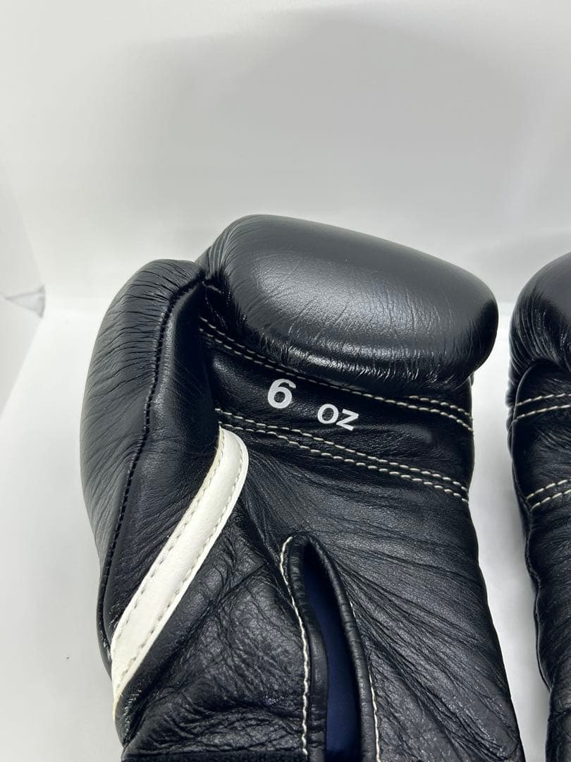 Winning ウイニング 6オンス 黒 お子様 女性 練習用ボクシンググローブ