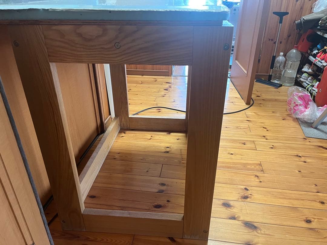 引き取り限定　アクリル水槽 90✖️60✖️60と、水槽台付き