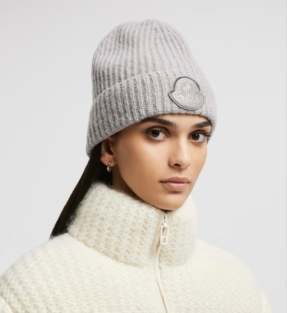 【近年モデル 新品】 MONCLER ニット帽 クリスタル マグリア グレー