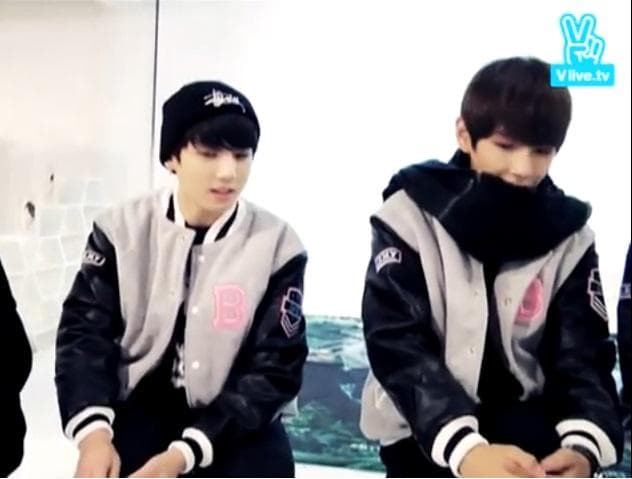 BTS OFFICIAL 59151 韓国 公式 2015 スタジアムジャンパー