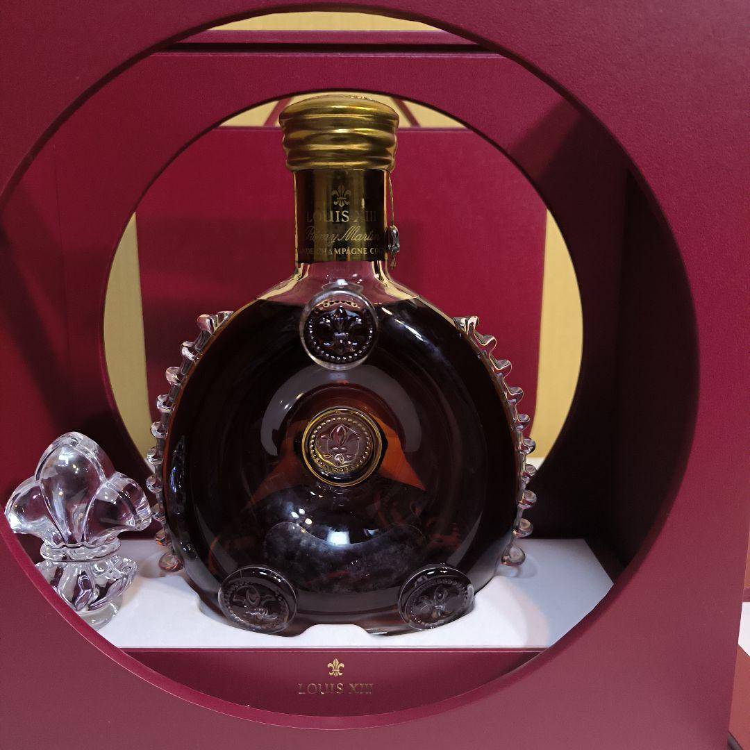 新型レミーマルタンの最高級品　ルイ１３世専用箱付きセット価格（シリアル番号一致）