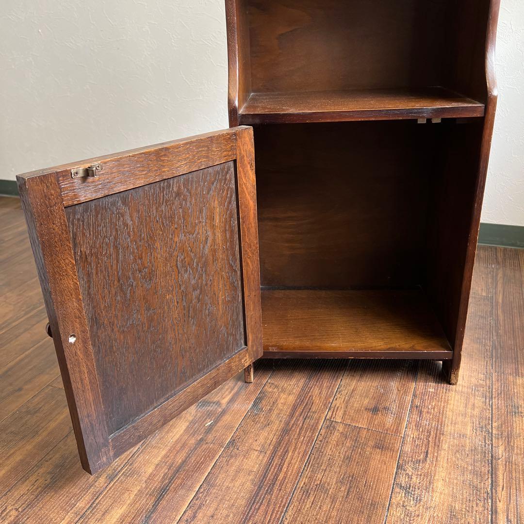 k351r120 英国らしい装飾のアンティーク家具 木製マガジンキャビネット