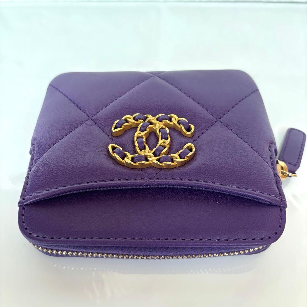 ✨大人気✨CHANEL 19 ジップケース パープル