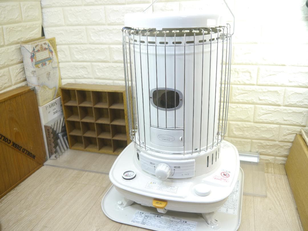 送料込み◆美品★2020年❤コロナ　ホワイト 石油ストーブ 安全ガード付き