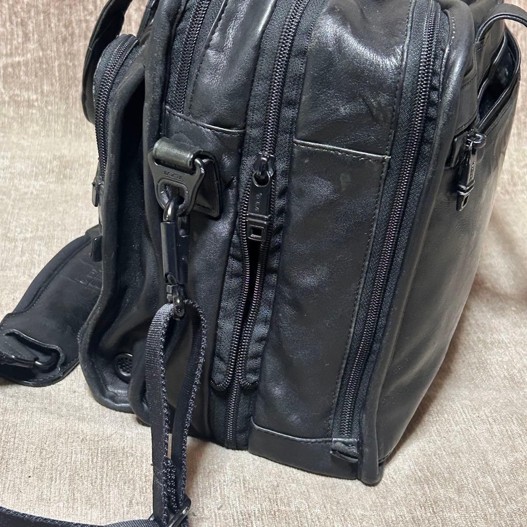 美品　TUMI ALPHA エクスパンダブル ナッパレザー　96141DH