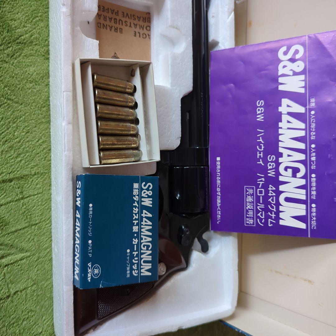 S&W 4MAGNUM リボルバー