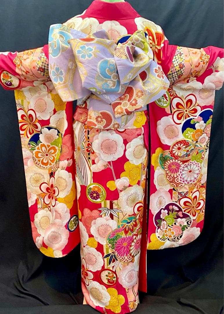 格安　安心の20点全て揃った ワンランク上の正絹振袖フルセット　金彩　刺繍