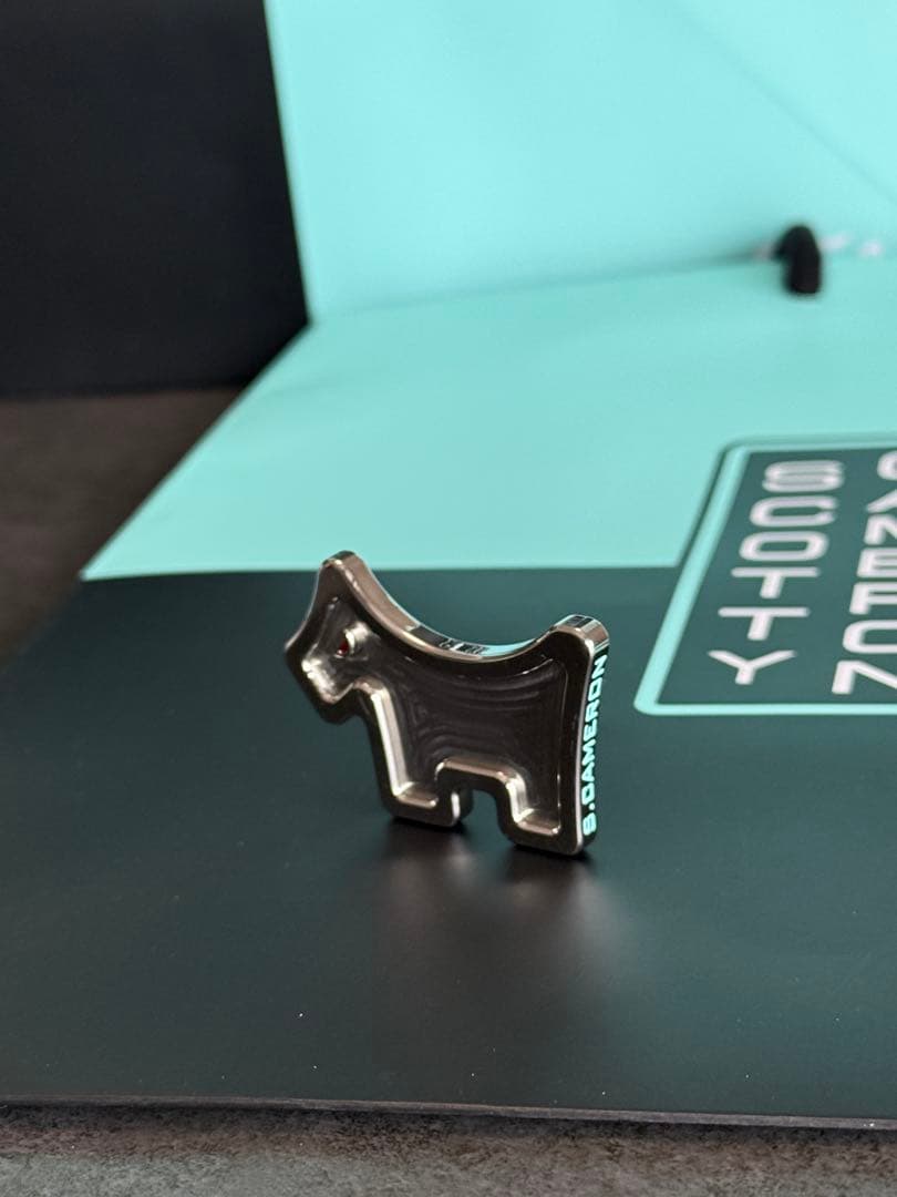 スコッティキャメロン 金属製 ドッグマーカー（正規品） ポーチ付き