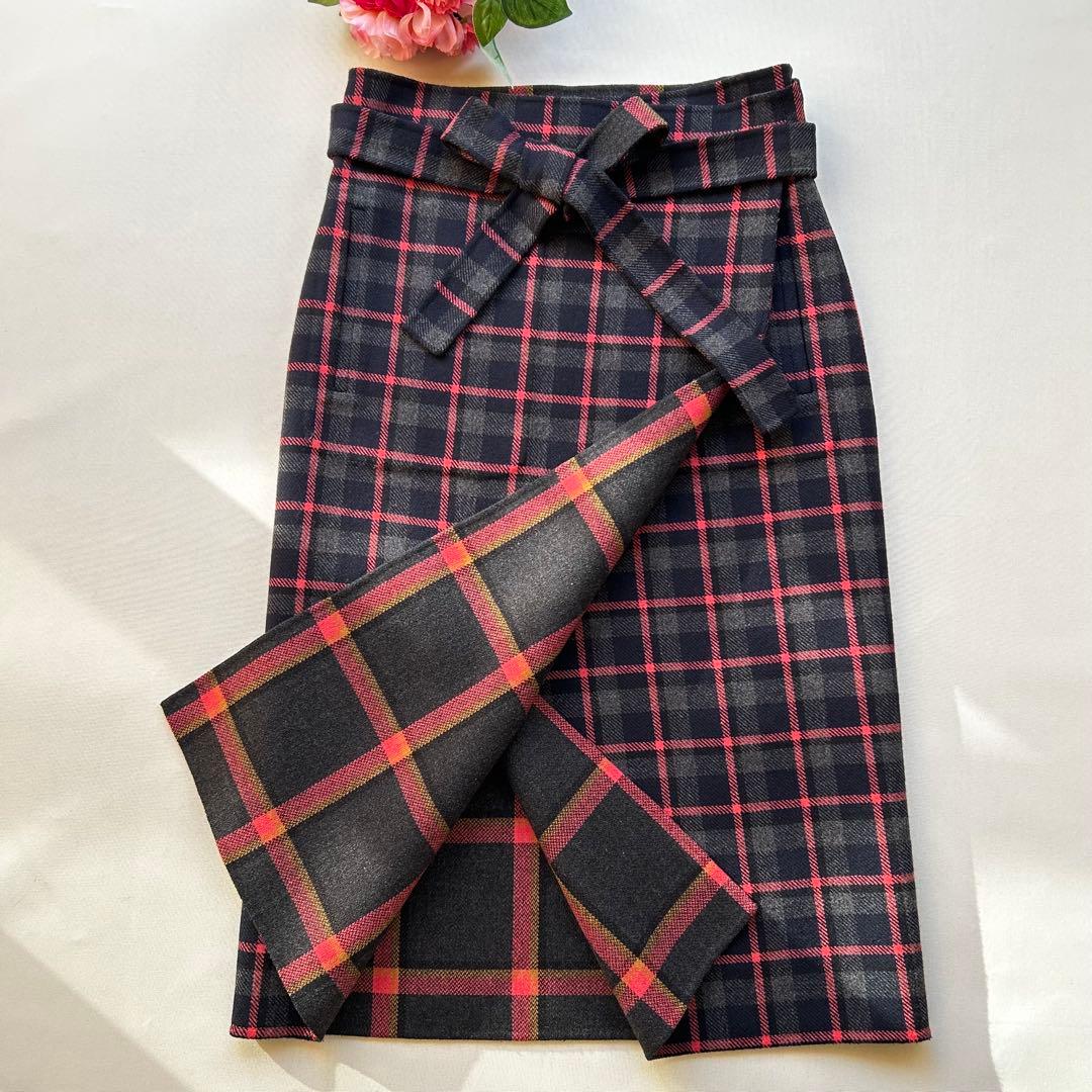 極美品　ドゥロワー　2way リバーシブル　チェック柄スカート　巻きスカート