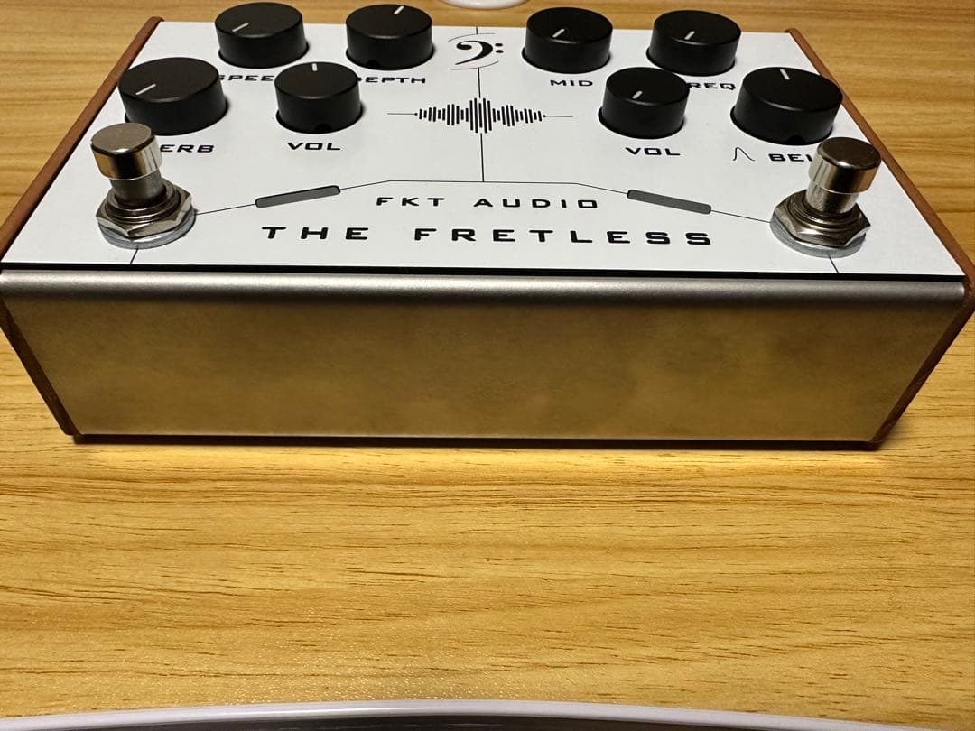 ベース FKT AUDIO The Fretless-DI