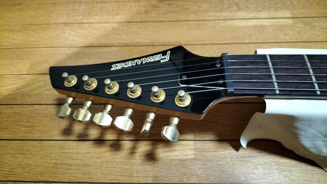 フェルナンデス　FGZ 　サンバースト　青系　日本製？　ssh