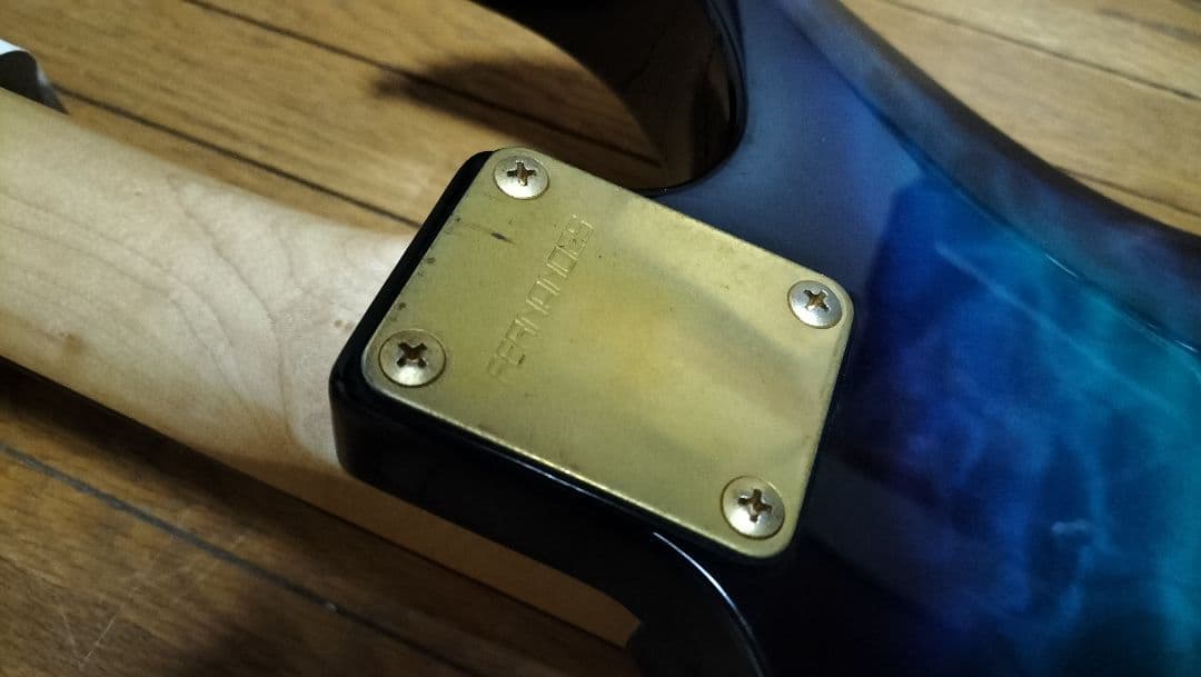 フェルナンデス　FGZ 　サンバースト　青系　日本製？　ssh