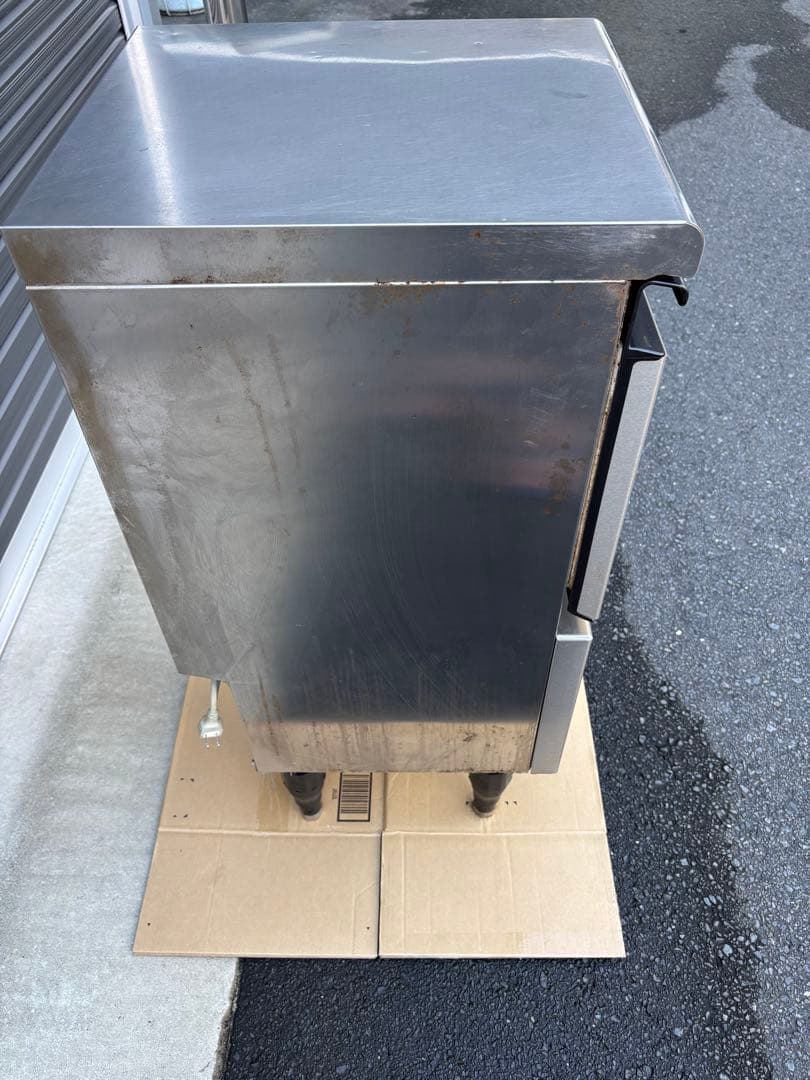 s*a様 製氷機　ホシザキ IM-25M形　送料無料　足つき