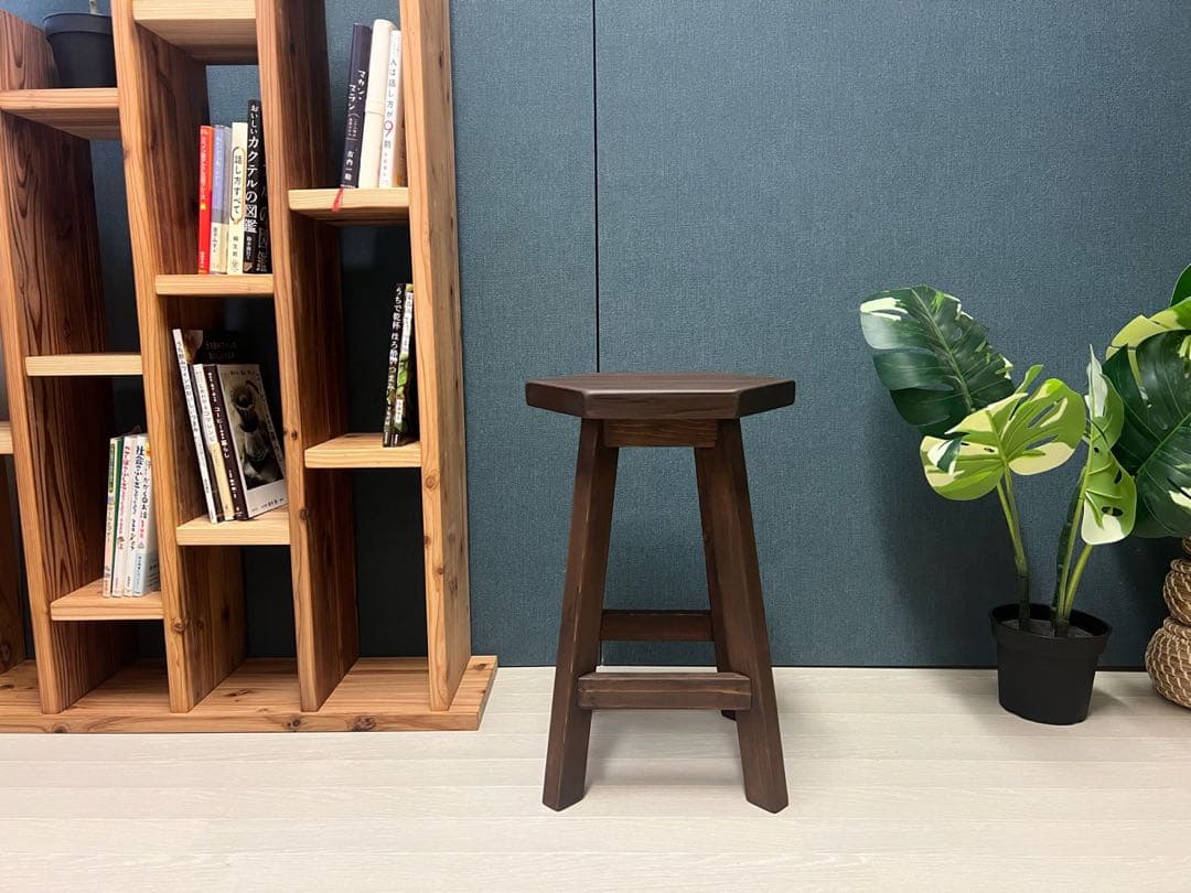 《在庫整理品》スツール 腰掛け 椅子 6角 32cm 46cm パイン こげ茶