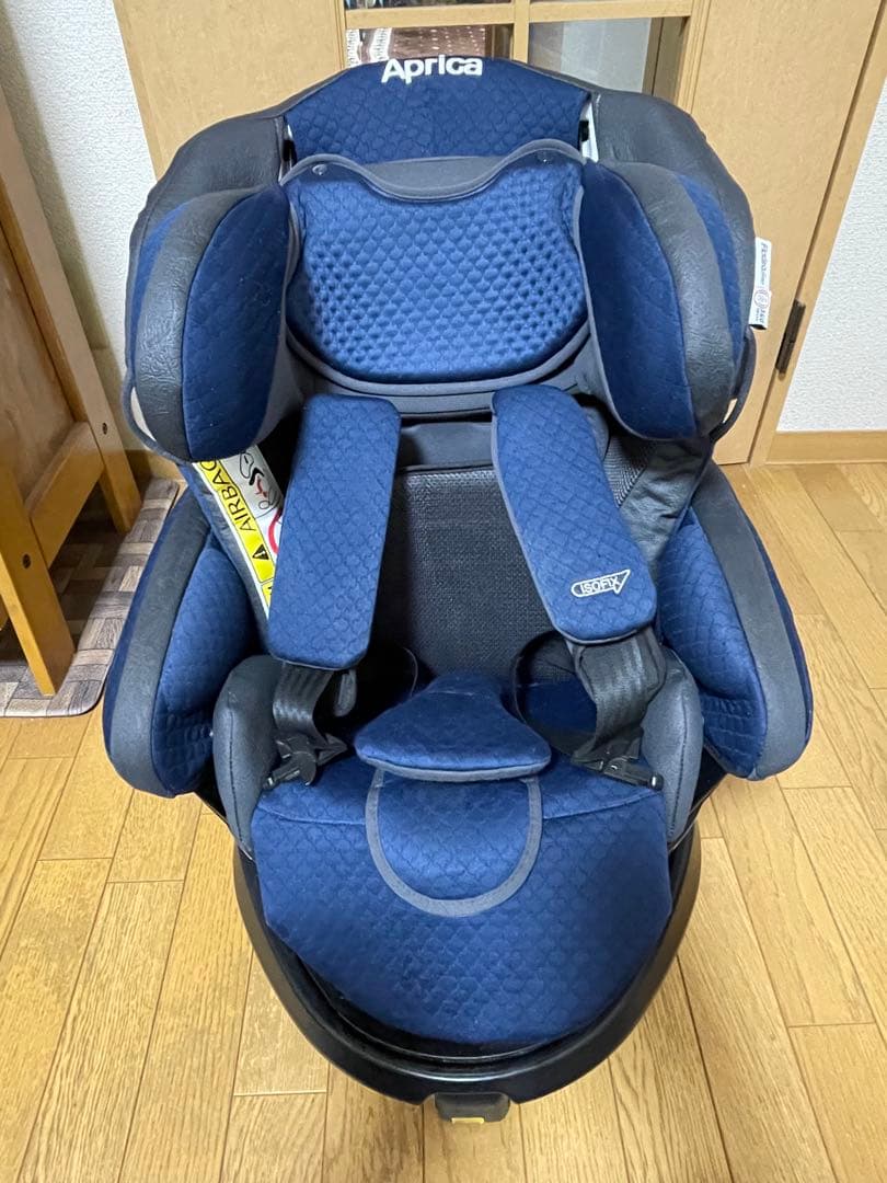 【ささだ】Aprica フラディア　グロウ　ISOFIX 360°