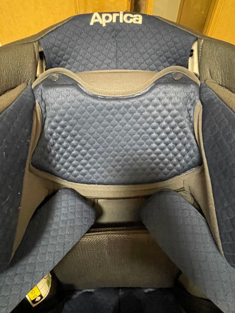 【ささだ】Aprica フラディア　グロウ　ISOFIX 360°