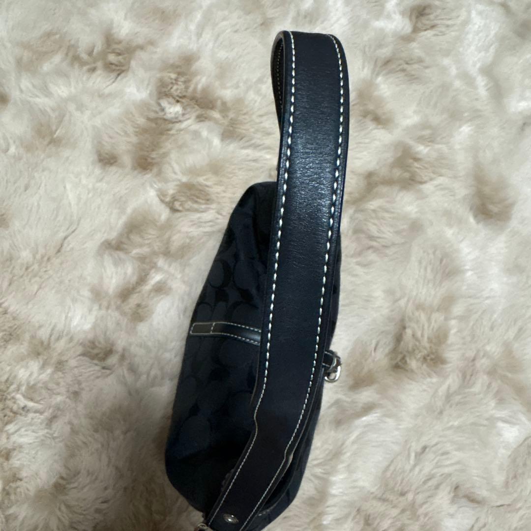 ブラックキャンバスショルダーバッグ