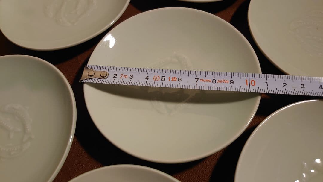 李朝　青磁　古伊万里　伊万里　陽刻　魚の図　蔵出し　７客