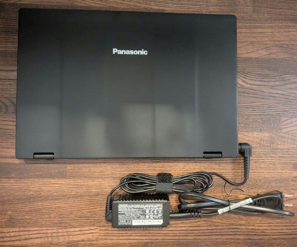 Panasonic CF-AX2マットブラックタッチパネル モニター180度回転
