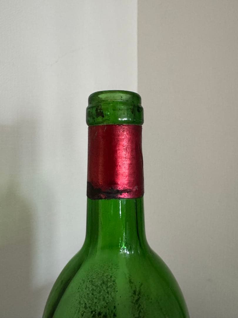 空き瓶 シャトーペトリュス Chateau Petrus 1975